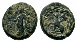 IONIA. Ephesos. Ae (Circa 50-27 BC).

Weight: 3,60 gr
Diameter: 15,00 mm