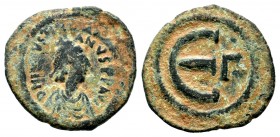 Justinian I (527-565). Æ 5 Nummi

Weight: 3,80 gr
Diameter: 20,50 mm