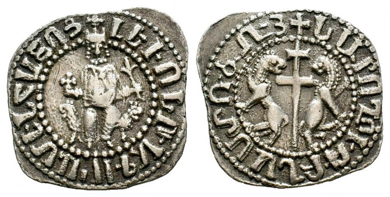 Armenia. Levon I (1187-1219). AR Tram

Weight: 3,89 gr
Diameter: 26,00 mm