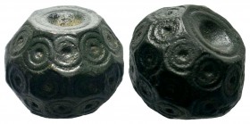 Byzantine bronze barrel weight with ring and dot motifs 11th-12th century AD

Weight: 29,59 gr
Diameter: 15,00 mm