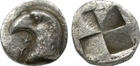 AEOLIS. Kyme. Hemiobol (Circa 480-450 BC).
Obv: K - Y.
Head of eagle left.
Rev: Quadripartite incuse square.
SNG Copenhagen 31; Klein 333.
Condition: ...