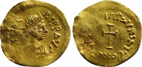 MAURICE TIBERIUS (582-602). GOLD Tremissis. Constantinople.
Obv: D N TIЬЄRI P P AVG.
Diademed, draped and cuirassed bust right.
Rev: VICTOR MAVRI AVG ...