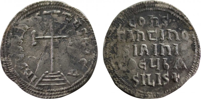 CONSTANTINE VI & IRENE (780-797). Miliaresion. Constantinople.
Obv: IҺSЧS XRISTЧ...