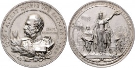Deutsche Medaillen. 
Sachsen. 
Albert 1873-1902. Versilb. Bro.-Med. 1898, v. Mayer & Wilhelm, Stuttg., 25-jähr. Reg.-Jubiläum und 70. Geburtstag des...