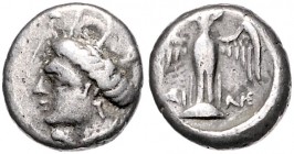 Münzen der griechischen Welt. 
Pontos/Amisos. 
Drachme, 3,66 g, ca. 300-125 vdZ, Magistrat Aine, Tychekopf li./Eule mit geöffneten Flügeln auf Schil...