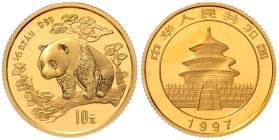 China-Volksrepublik. 
10 Yuan 1997 (Jahreszahl ohne Serifen), GOLD (1/10 Oz), Panda im Wald. Schön&nbsp;1006.2, KM&nbsp;987. Auflage: 46.628 Ex., meh...