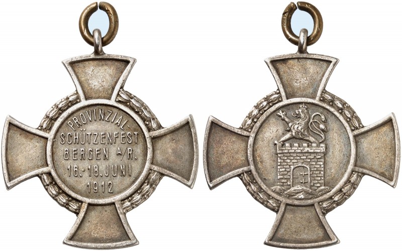 SCHÜTZENMEDAILLEN. Bergen / Rügen. 
Tragbares Silberkreuz 1912 (unsigniert, 39,...