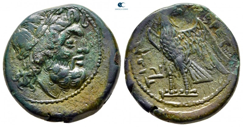 Bruttium. The Brettii 211-208 BC. 
Bronze Æ

22 mm, 7,71 g

Laureate head o...