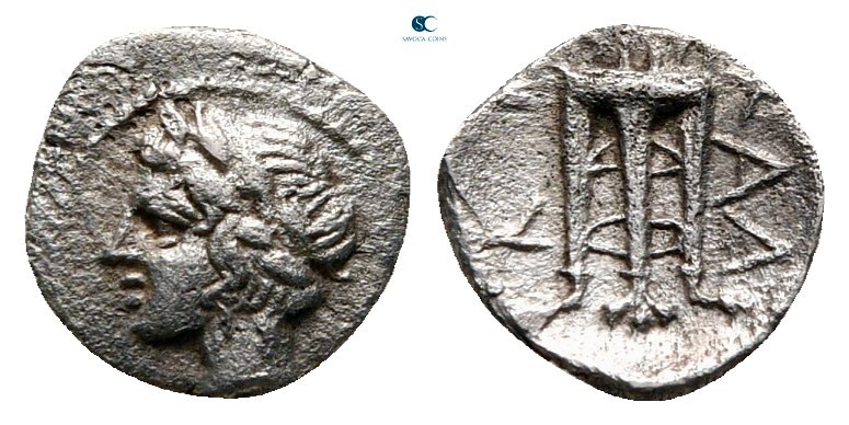 Macedon. Chalkidian League. Olynthos 398-352 BC. 
Hemiobol AR

7 mm, 0,29 g
...