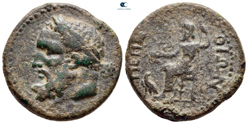 Thrace. Perinthos circa 200-100 BC. 
Bronze Æ

26 mm, 12,12 g

Laureate hea...