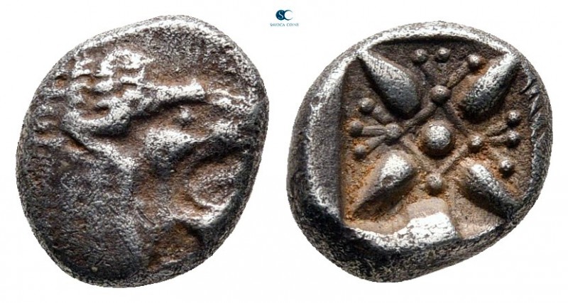 Ionia. Miletos circa 520-480 BC. 
Diobol AR

8 mm, 1,17 g

Forepart of lion...
