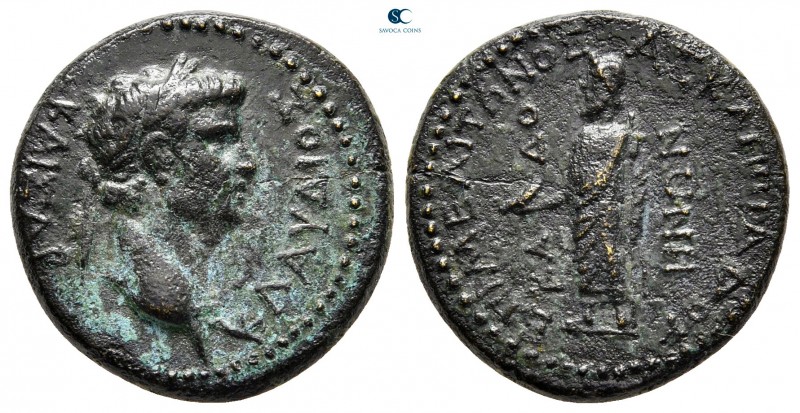 Phrygia. Cadi. Claudius AD 41-54. 
Bronze Æ

20 mm, 4,69 g

ΚΛΑΥΔΙΟϹ ΚΑΙϹΑΡ...