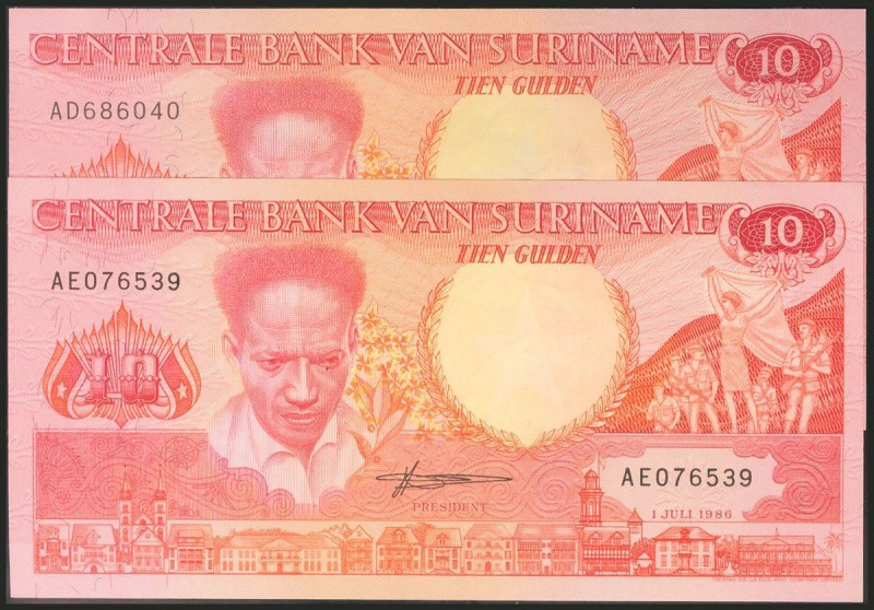 SURINAME. Set of 2 banknotes of 10 Gulden, issued on July 1, 1988. (Pick: 130a)....