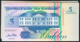 SURINAME. Set of 15 banknotes, various dates, some repeated and all uncirculated.