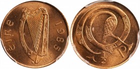 IRELAND. 1/2 Penny, 1985. Dublin Mint. PCGS MS-66 Red Gold Shield.
S-6710; KM-19. Most of this type were melted down before circulating, making this ...