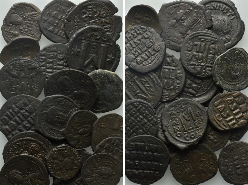 Byzantine Coins. 

Obv: .
Rev: .

. 

Condition: See picture.

Weight: ...