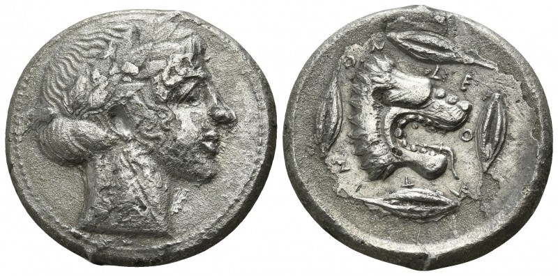 Sicily. Leontinoi circa 450-440 BC.
Tetradrachm AR

26mm., 16,07g.

Head of...