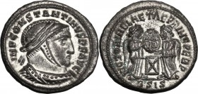 Constantine I (307-337). AE Follis, Siscia mint. IMP CONSTANTINVS PF AVG. Laureate, helmeted and cuirassed bust right. / VICTORIAE LAETAE PRINC PERP. ...