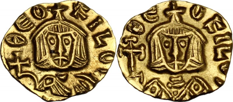 Theophilus (829-842). AV Tremissis, Syracuse mint. ΘEO-FILOS. Bust facing with s...