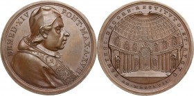 Benedetto XIV (1740-1758), Prospero Lambertini. Medaglia annuale, A. XVII. BENED XIV PONT MAX A XVII. Busto a destra con camauro, mozzetta e stola. / ...