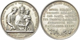 ROMA. Gregorio XVI (Bartolomeo Alberto Cappellari), 1831-1846. 
Medaglia Straordinaria 1845 opus N. Cerbara e F. Rom. Ag gr. 34,85 mm 43,5 Dr. MARIA ...