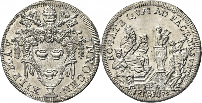 ROMA. Innocenzo XII (Antonio Pignatelli), 1691-1700. 
Testone 1695 a. V. Ag gr....