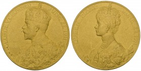 George V, Coronation, 22 June 1911, small official gold medal by Royal Mint, with matt proof finish, type similar to the last, 30mm (B.H.M. 4022; Eime...