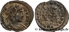 CONSTANS
Type : Centenionalis ou nummus 
Date : 347-348 
Mint name / Town : Trèves 
Metal : copper 
Diameter : 16,5  mm
Orientation dies : 7  h.
Weigh...