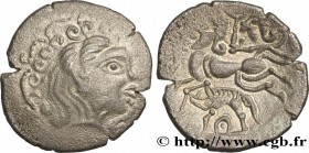 VENETI (Area of Vannes)
Type : Statère de billon, classe IV 
Date : c. 60-50 AC. 
Mint name / Town : Vannes (56) 
Metal : billon 
Diameter : 23,5  mm
...