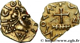 LE PUY-EN-VELAY (ANICIO) - Haute-Loire
Type : Triens 
Date : n.d. 
Mint name / Town : Le Puy 
Metal : gold 
Diameter : 13  mm
Weight : 0,83  g.
Rarity...