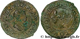 LOUIS XIII
Type : Denier tournois, type 1 de Bordeaux 
Date : 1612 
Mint name / Town : Bordeaux 
Metal : copper 
Diameter : 17,5  mm
Orientation dies ...