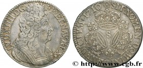 LOUIS XIV "THE SUN KING"
Type : Écu aux trois couronnes 
Date : 1710 
Mint name / Town : Reims 
Quantity minted : 966112 
Metal : silver 
Millesimal f...