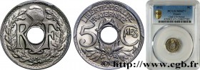 III REPUBLIC
Type : 5 centimes Lindauer, petit module 
Date : 1922 
Mint name / Town : Poissy 
Quantity minted : 17.716.885 
Metal : copper nickel 
Di...
