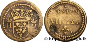 HENRI III - COIN WEIGHT
Type : Poids monétaire pour le teston 
Date : n.d. 
Mint name / Town : Paris 
Metal : brass 
Diameter : 22  mm
Orientation die...