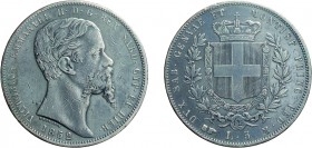 SAVOIA. VITTORIO EMANUELE II (1849-1861). 5 LIRE 1852
Torino. Argento, 24,91 gr, 37 mm, graffi e colpetti, meglio di MB. Rarissima.
D: VICTORIVS EMM...