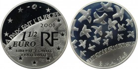 Europäische Münzen und Medaillen, Frankreich / France. 60 Jahre Frieden und Freiheit. 1 1/2 Euro 2005. 22,20 g. 0.900 Silber. 0.64 OZ. KM 1441. Polier...
