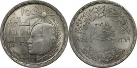 Weltmünzen und Medaillen, Ägypten / Egypt. Corrective Revolution. 1 Pound 1979. 15,0 g. 0.720 Silber. 0.35 OZ. KM 473. Stempelglanz