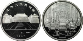 Weltmünzen und Medaillen, China. Palastmuseum in Peking. Kaiserlicher Thron. 10 Yuan 1997. 31,14 g. 0.999 Silber. 1 OZ. KM 1095. Polierte Platte, mit ...