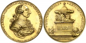 1788. Carlos III. La Academia de México a su fundador en la muerte de Carlos III. Medalla. (MHE. 335, mismo ejemplar) (RAH. 329) (Ruiz Trapero 122-123...