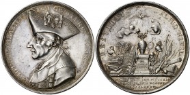 1786. Prusia. Federico II. Muerte de Federico el Grande. Medalla. (ANS. 602) (MHE. 789, mismo ejemplar). 25,95 g. Ø45 mm. Plata. Grabador: J. G. Holtz...