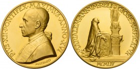 Pio XII (Eugenio Pacelli di Roma), 1939 – 1958.

Medaglia anno XVI/1954, AV 55,03 g. Ø 43,9 mm. Per la proclamazione dell’anno Mariano (opus: Aureli...