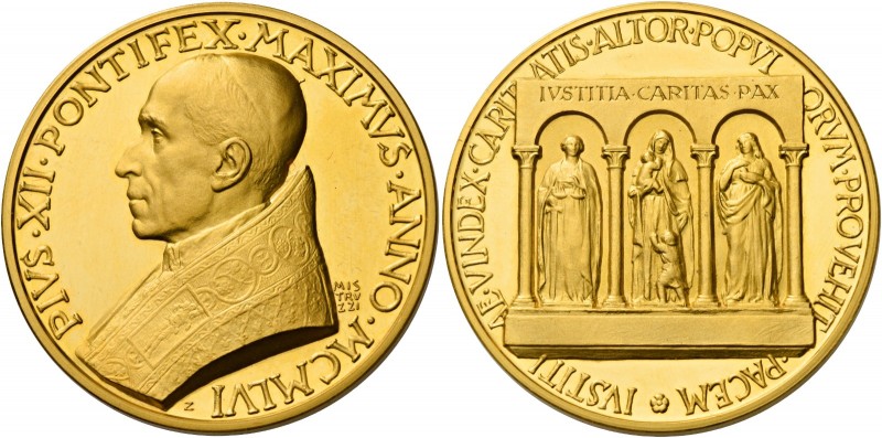 Pio XII (Eugenio Pacelli di Roma), 1939 – 1958.

Medaglia 1956, AV 54,63 g. Ø ...