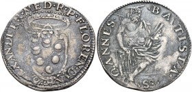 Alessandro de’Medici, 1532-1537. 

Giulio, AR 3,18 g. ALEXANDER MED R P FLOREN DVX Stemma coronato. Rv. S – IOANNES – BATISTA S. Giovanni in atto di...