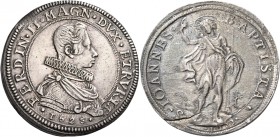 Ferdinando II de’Medici 1621-1670. 

Piastra 1625/1623, AR 32,33 g. FERDIN II MAGN DVX ETRVRIÆ Busto drappeggiato e corazzato, con colletto alla spa...