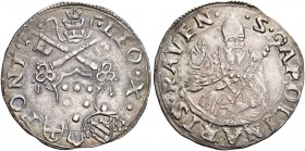 Ravenna. Leone X (Giovanni de’Medici), 1513-1521. 

Mezzo giulio, AR 1,80 g. LEO X – PONT M Stemma sormontato da triregno e chiavi decussate, accost...