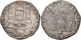 Roma. Leone X (Giovanni de’Medici), 1513-1521. 

Giulio, AR 3,52 g. LEO DECIMVS – PONT MAX Facciata della Basilica di S. Pietro; sotto, leone accova...