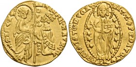 Michele Morosini, 10 giugno – 15 ottobre 1382. 

Ducato, AV 3,50 g. MIChL’ MAVROC – •S•M•VENETI S. Marco nimbato, stante a s., porge il vessillo al ...