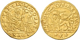 Leonardo Donà, 1606-1612. 

Ducato, AV 2,06 g. S M VEN LEON DONAT – DVX S. Marco nimbato, seduto in trono a s., porge il vessillo al doge genuflesso...