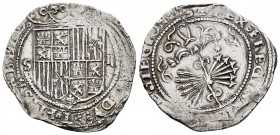 Fernando e Isabel (1474-1504). 2 reales. Sevilla. (Cal-516). (Lf-G6.4.5). Ag. 6,73 g. Escudo S - II. Estrella a derecha del yugo y flechas. La leyenda...