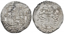 Fernando e Isabel (1474-1504). 4 reales. Sevilla. (Cal-564). (Lf-H5.6.7). Rev.: ...LEGIO. Ag. 13,75 g. Escudo entre S - IIII. Ensayador d cuadrada a d...